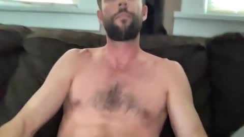 Snapshot of bulgingcock86 chatting on 09/14/25, 09:14 Bobby online show from 09/14/25, 09:14