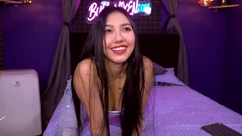 Snapshot of bull_vixen2001 chatting on 05/19/26, 10:10 Bunny and The Rock online show from 05/19/26, 10:10