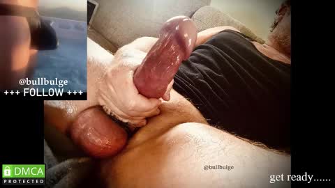 Snapshot of bullbulge chatting on 12/21/25, 08:49 Bull. online show from 12/21/25, 08:49