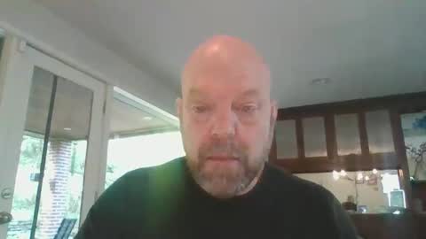Snapshot of bulldog302w chatting on 04/23/26, 12:15 bulldog302w online show from 04/23/26, 12:15