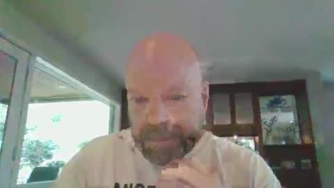 Snapshot of bulldog302w chatting on 05/02/26, 11:59 bulldog302w online show from 05/02/26, 11:59