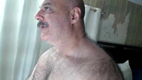 Snapshot of bullmusclejoe chatting on 03/04/26, 11:11 BullMuscleJoe online show from 03/04/26, 11:11