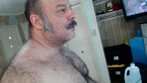 Snapshot of bullmusclejoe chatting on 04/19/26, 10:34 BullMuscleJoe online show from 04/19/26, 10:34