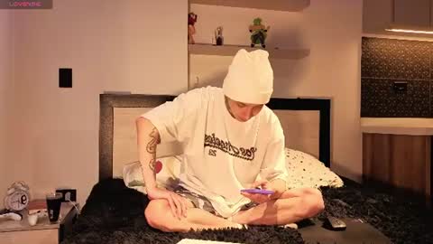 Tonny online show from 06/21/26, 07:49
