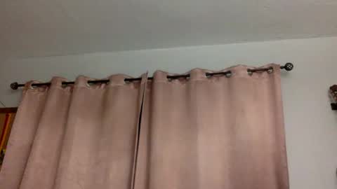 bunnibaby333 online show from 01/04/25, 05:37