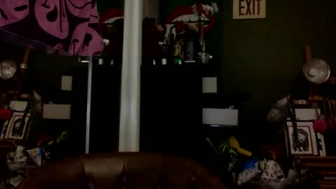 bunnibaby333 online show from 02/13/25, 08:48