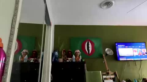 bunnibaby333 online show from 09/27/25, 12:21