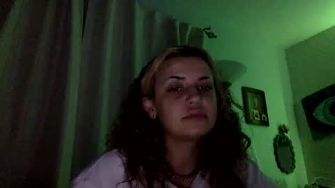 bunnibaby333 online show from 10/14/25, 08:04