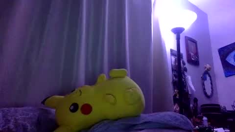 bunnibaby333 online show from 10/17/25, 08:39