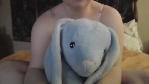 Snapshot of bunnxbabe chatting on 10/07/25, 02:20 BunnxBabe online show from 10/07/25, 02:20