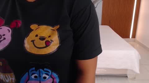 Snapshot of bunny_bao chatting on 02/06/26, 12:19 Rossi Hill online show from 02/06/26, 12:19