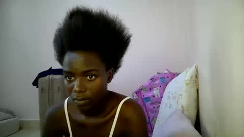 bunny_bliss1 online show from 06/01/26, 08:27