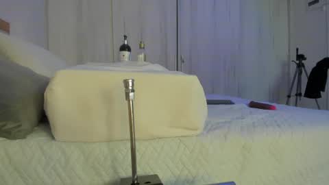 bunny_blush1 online show from 04/17/26, 06:00