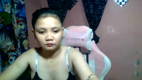 Snapshot of bunny_flower18 chatting on 06/12/26, 03:11 bunny_flower18 online show from 06/12/26, 03:11