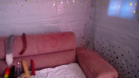 NINA online show from 04/25/26, 01:41