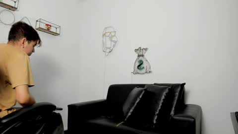 bunny online show from 11/24/25, 12:16