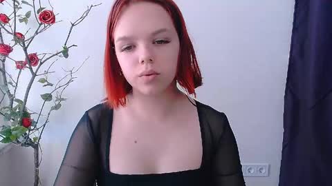 Snapshot of bunnybloom_ chatting on 05/07/26, 02:11 Ariel online show from 05/07/26, 02:11