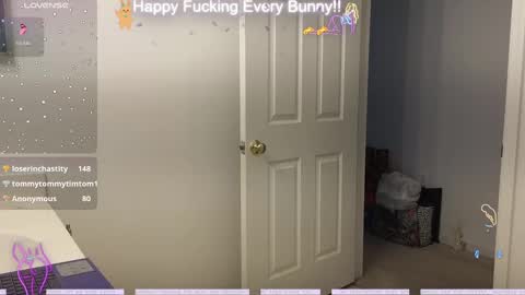 Snapshot of bunnycheekz chatting on 12/10/24, 11:08 Tokki  bunny  online show from 12/10/24, 11:08