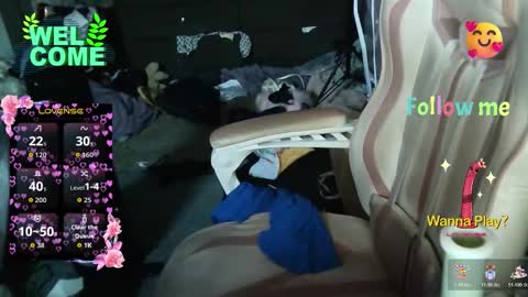 Bunnygirl Onyx online show from 10/21/25, 12:22