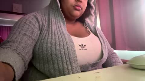 Bunnygirl Onyx online show from 11/12/25, 05:57