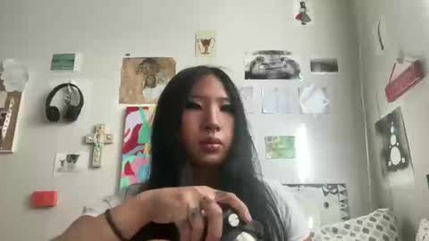 Snapshot of bunnysworld999 chatting on 02/21/25, 03:54 lulu online show from 02/21/25, 03:54