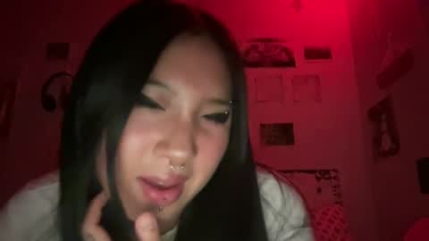 Snapshot of bunnysworld999 chatting on 02/22/25, 01:44 lulu online show from 02/22/25, 01:44