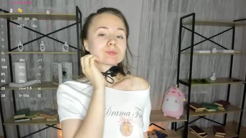 Lizy online show from 06/07/26, 07:39