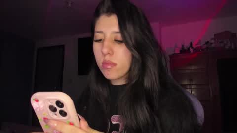 Snapshot of bunnyy09 chatting on 10/30/25, 02:24 Jess online show from 10/30/25, 02:24