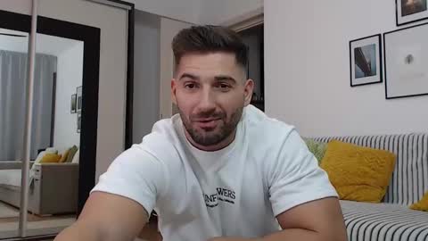 Snapshot of bunzdanny chatting on 01/24/25, 03:45 BunzDanny online show from 01/24/25, 03:45