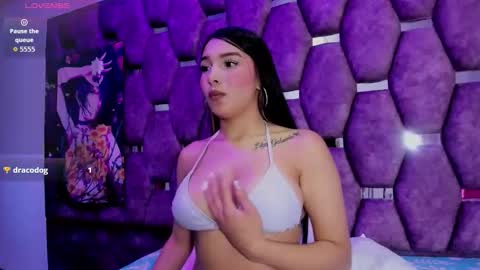 Snapshot of burbuja_pink_ chatting on 05/20/26, 03:24 burbuja pink online show from 05/20/26, 03:24