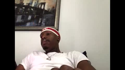 Snapshot of burgerboy06 chatting on 02/04/25, 06:38 burgerboy06 online show from 02/04/25, 06:38