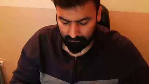 Snapshot of burlymonster chatting on 01/09/25, 06:36 Hairy Arabian online show from 01/09/25, 06:36