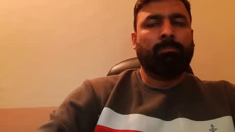 Snapshot of burlymonster chatting on 01/21/25, 02:48 Hairy Arabian online show from 01/21/25, 02:48