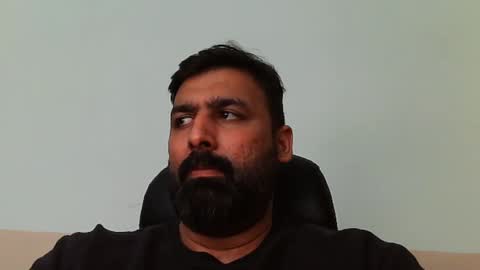 Snapshot of burlymonster chatting on 01/28/25, 03:35 Hairy Arabian online show from 01/28/25, 03:35