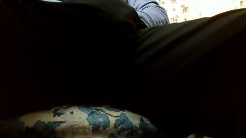 Snapshot of burlymonster chatting on 01/13/26, 08:19 Hairy Arabian online show from 01/13/26, 08:19