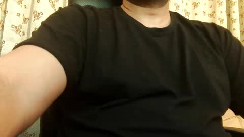 Snapshot of burlymonster chatting on 02/05/26, 11:42 Hairy Arabian online show from 02/05/26, 11:42