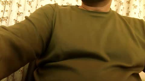 Snapshot of burlymonster chatting on 02/15/26, 06:32 Hairy Arabian online show from 02/15/26, 06:32