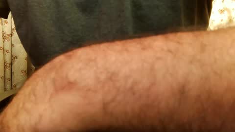 Snapshot of burlymonster chatting on 02/22/26, 10:19 Hairy Arabian online show from 02/22/26, 10:19