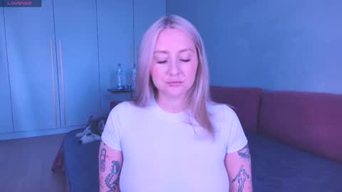 Lissa online show from 05/10/26, 03:28