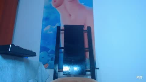 Snapshot of burningboyy chatting on 01/01/25, 08:47 independiente online show from 01/01/25, 08:47