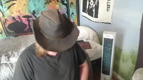 burningflute online show from 06/03/26, 04:01