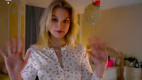 Jessica online show from 09/14/25, 01:32