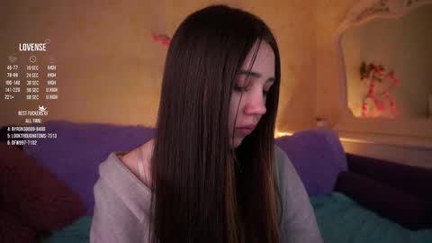 Snapshot of burnletitallburn chatting on 05/10/26, 03:44 Jessica online show from 05/10/26, 03:44