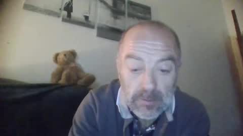 Snapshot of burnleyguy1977 chatting on 12/14/24, 01:39 burnleyguy1977 online show from 12/14/24, 01:39