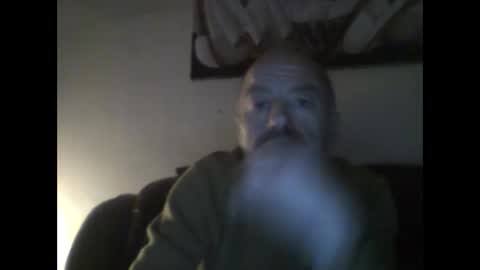 Snapshot of burnleyguy1977 chatting on 01/14/26, 02:28 burnleyguy1977 online show from 01/14/26, 02:28