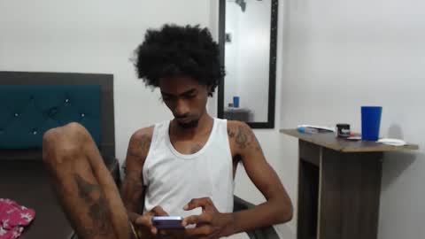 Snapshot of burrodelacosta chatting on 04/13/26, 12:27 burrodelacosta online show from 04/13/26, 12:27