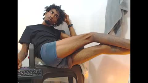 Snapshot of burrodelacosta chatting on 05/04/26, 03:41 burrodelacosta online show from 05/04/26, 03:41