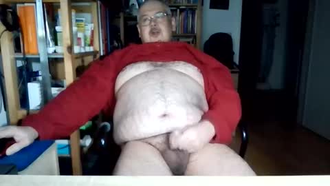 Snapshot of busibaer666 chatting on 02/20/26, 02:52 busi online show from 02/20/26, 02:52