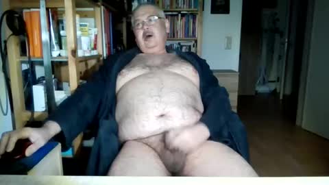 Snapshot of busibaer666 chatting on 03/05/26, 02:07 busi online show from 03/05/26, 02:07