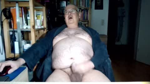 Snapshot of busibaer666 chatting on 03/21/26, 03:00 busi online show from 03/21/26, 03:00